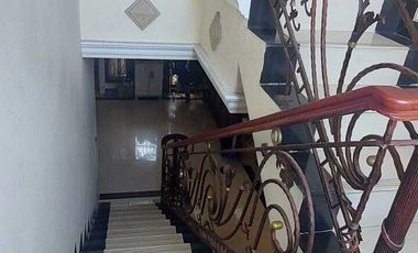 Rumah Cakep Depan Taman Lingkungan Asri Di Kemang Pratama 2 Bekasi