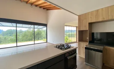 Venta de hermosa casa en el retiro , pantanillo