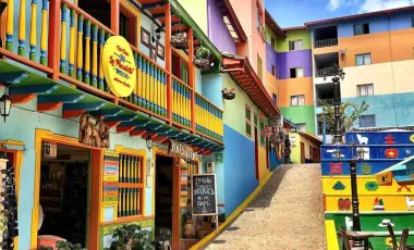 Apartamento en venta en el malecón de guatapé - ant.