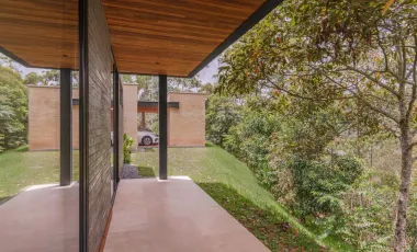 Exclusiva casa en venta en montesereno , el retiro / ant