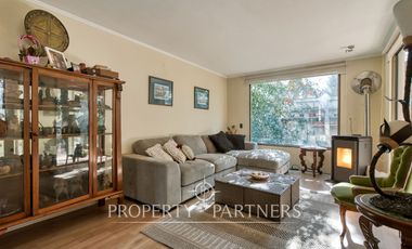 Venta de Hermosa casa en Condominio, comuna Peñalolén