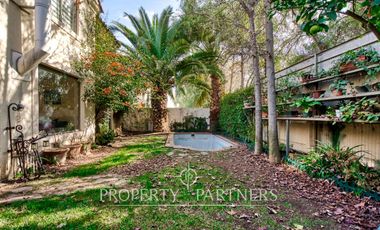 Venta de Hermosa casa en Condominio, comuna Peñalolén