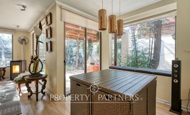 Venta de Hermosa casa en Condominio, comuna Peñalolén