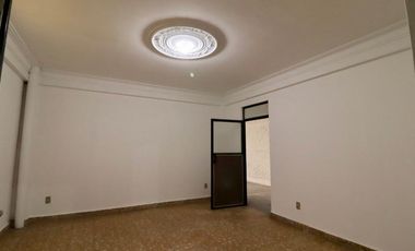 SE RENTA EDIFICIO EN MORELIA, CENTRO HISTÓRICO.