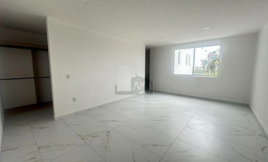 Casa en condominio en venta en San Salvador Tizatlalli, Metepec, México