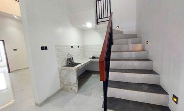 Rumah Mewah Baru Siap Huni di Cluster Baturan Dekat Manahan Solo