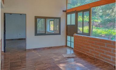 CASA CAMPESTRE EN RENTA