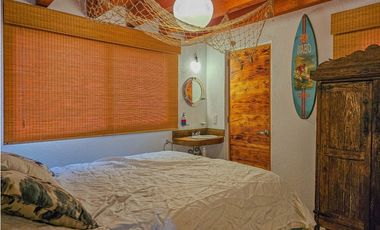 CASA AMUEBLADA EN RENTA CON JARDIN Y JACUZZI EN VALLE DE BRAVO