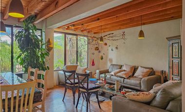 CASA AMUEBLADA EN RENTA CON JARDIN Y JACUZZI EN VALLE DE BRAVO