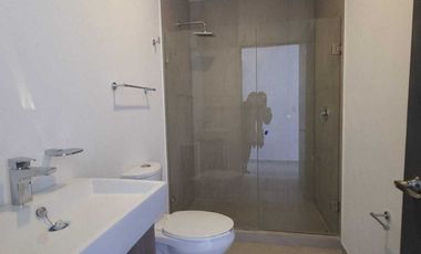 Casa en VENTA en La Postal