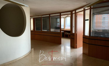 Venta de oficina Amueblada con inquilino en Edificio Juarez 2509