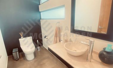Casa en Venta o Renta en Aqua 1, en esquina