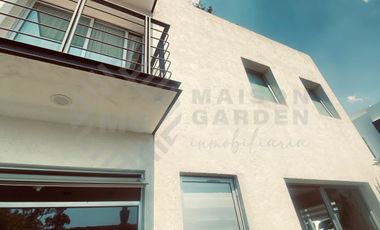 Casa en Venta o Renta en Aqua 1, en esquina