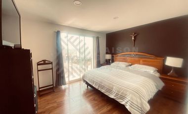 Casa en Venta o Renta en Aqua 1, en esquina