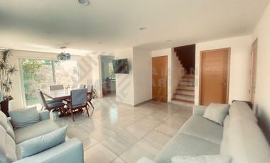 Casa en Venta o Renta en Aqua 1, en esquina