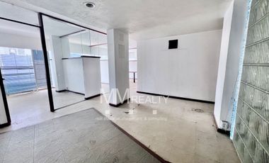 Local renta JARDÍN BALBUENA - En avenida principal / Super location