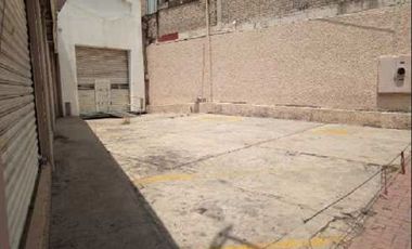 Nave industrial con oficinas en Venta.