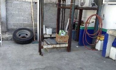 Nave industrial con oficinas en Venta.
