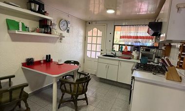 CASA EN VENTA !!! ZONA COAPA !!!