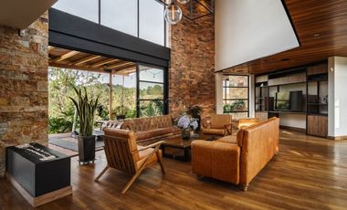 VENDO / Arriendo Casa Campestre en El Alto del Escobero