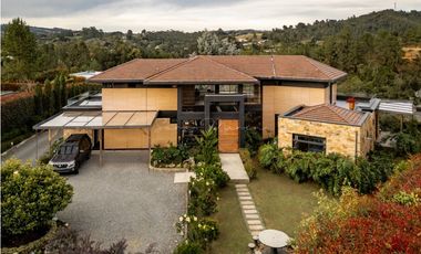 VENDO / Arriendo Casa Campestre en El Alto del Escobero
