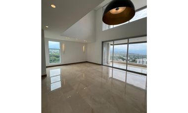 PENTHOUSE CON JACUZZI I VISTA 360 EN PANCE