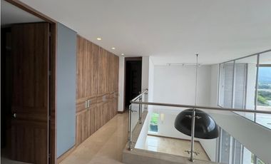 PENTHOUSE CON JACUZZI I VISTA 360 EN PANCE