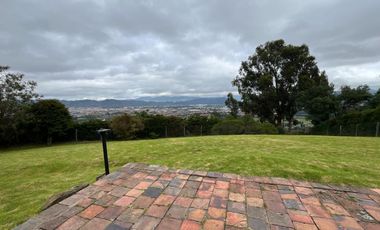 Arriendo Casa Campestre En Yerbabuena Cundinamarca