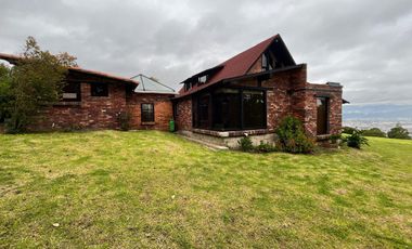 Arriendo Casa Campestre En Yerbabuena Cundinamarca