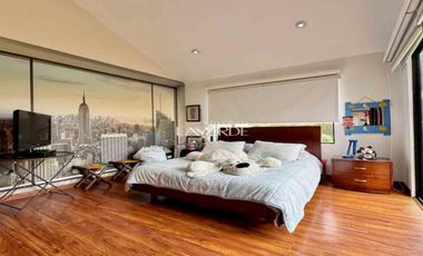 Casa esquinera independiente de un nivel en Cajicá