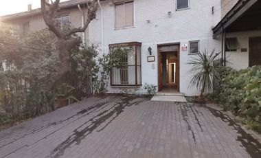 Arriendo Casa 4D2B1E - Las Condes Av Apoquindo
