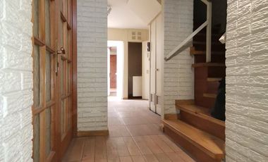 Arriendo Casa 4D2B1E - Las Condes Av Apoquindo