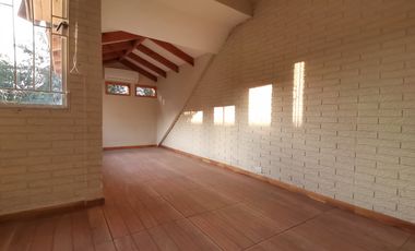 Arriendo Casa 4D2B1E - Las Condes Av Apoquindo