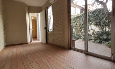 Arriendo Casa 4D2B1E - Las Condes Av Apoquindo