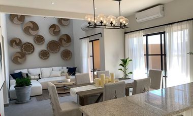 Casa en Venta en San Miguel con Terraza Panorámica y Diseño Contemporáneo