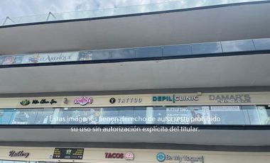 Local en Venta en Plaza Malibu Zona Cumbres