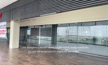 Local en Venta en Plaza Malibu Zona Cumbres