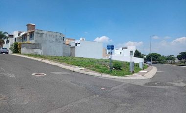 TERRENO COMERCIAL EN RENTA EN  EL MIRADOR, QUERETARO