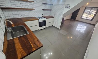 DUPLEX  3 AMB. CON PATIO
