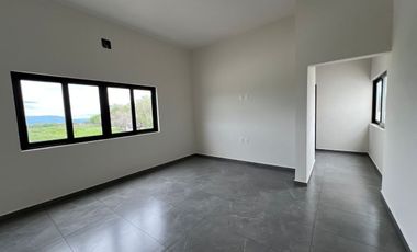 RESIDENCIA NUEVA EN RENTA