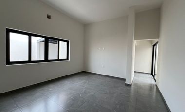 RESIDENCIA NUEVA EN RENTA