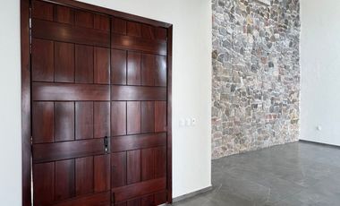 RESIDENCIA NUEVA EN RENTA