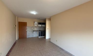 Alquiler departamento 2 ambientes con balcón en Morón