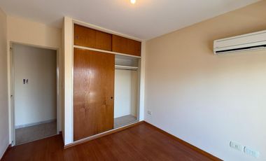 Alquiler departamento 2 ambientes con balcón en Morón