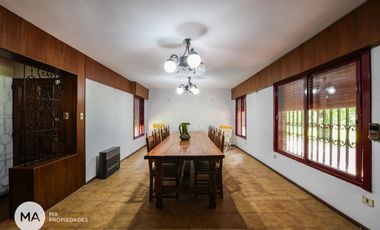 Casa de 3 dormitorios, terreno de 2375 m2 - Espora 5400 - Funes | Venta