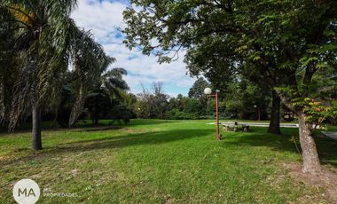 Casa de 3 dormitorios, terreno de 2375 m2 - Espora 5400 - Funes | Venta