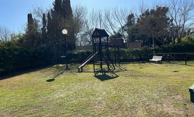Departamento  Alquiler 2 ambientes con jardin pileta  Tigre centro