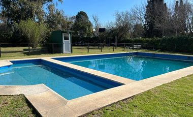 Departamento  Alquiler 2 ambientes con jardin pileta  Tigre centro