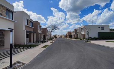 Casa 1 Planta en Conkal, Mérida | Desarrollo con Amenidades