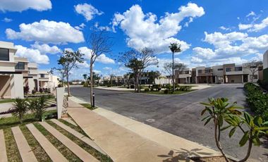 Casa 1 Planta en Conkal, Mérida | Desarrollo con Amenidades